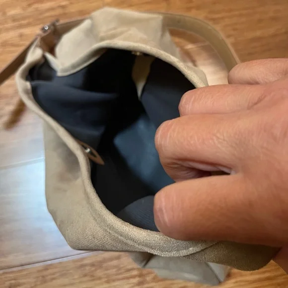 NEW! Faux Vegan Tan Beige Slouchy Suede Hobo Shoulder Bag with matching Purse - Picture 7 of 14